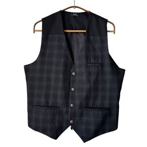 Black Plaid Button-Up Vest